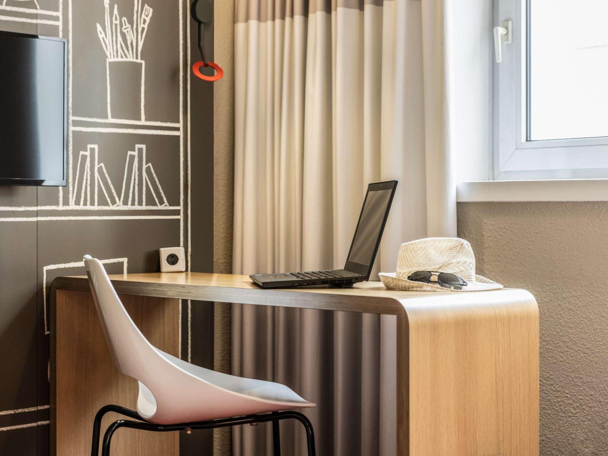 ไอบิส ตูลูซ ปงฌูโม Hotel ตูลูส ภายนอก รูปภาพ